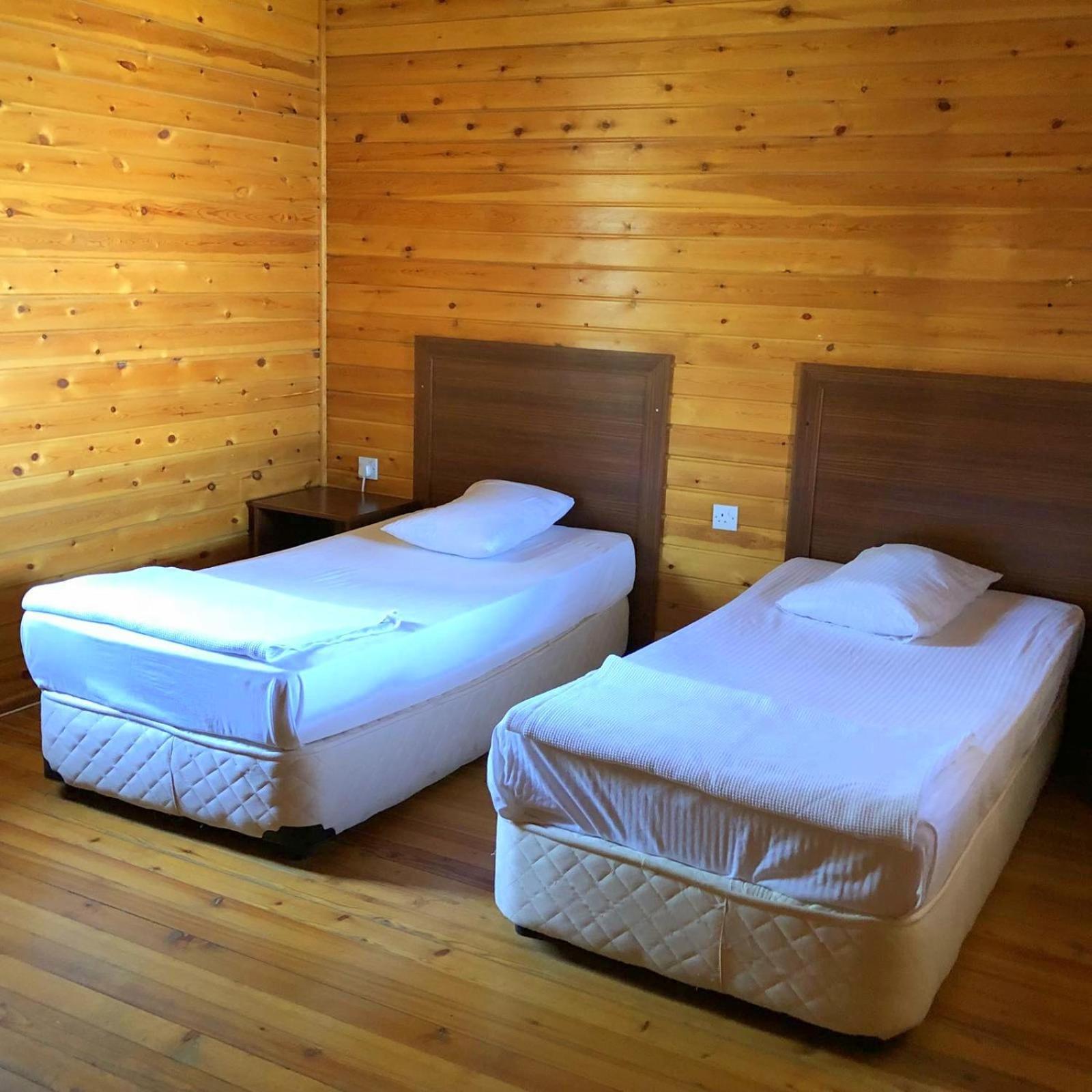 Zambak Holiday Village & Restaurant Superb Seafront Location ! Agios Georgios  Dış mekan fotoğraf