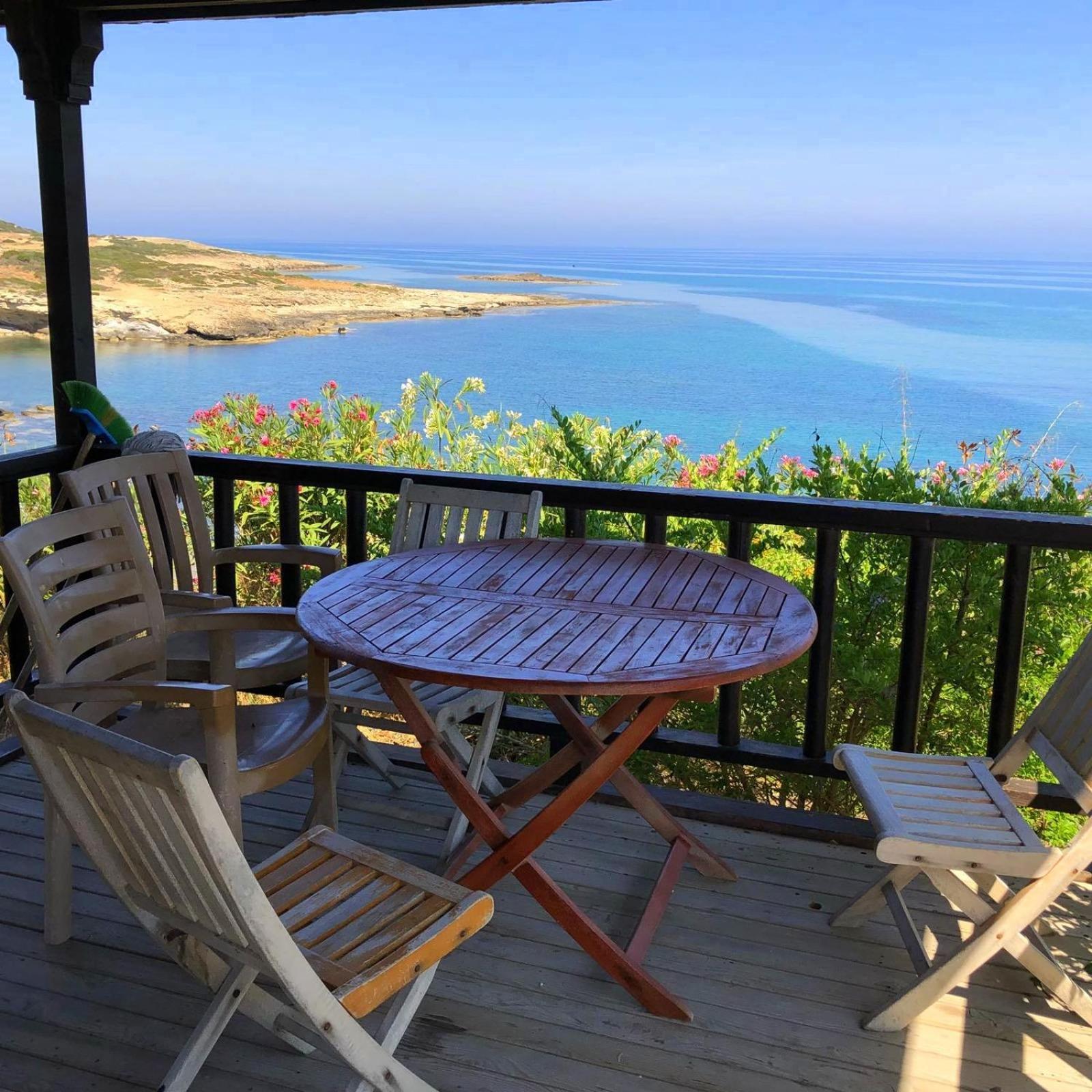 Zambak Holiday Village & Restaurant Superb Seafront Location ! Agios Georgios  Dış mekan fotoğraf