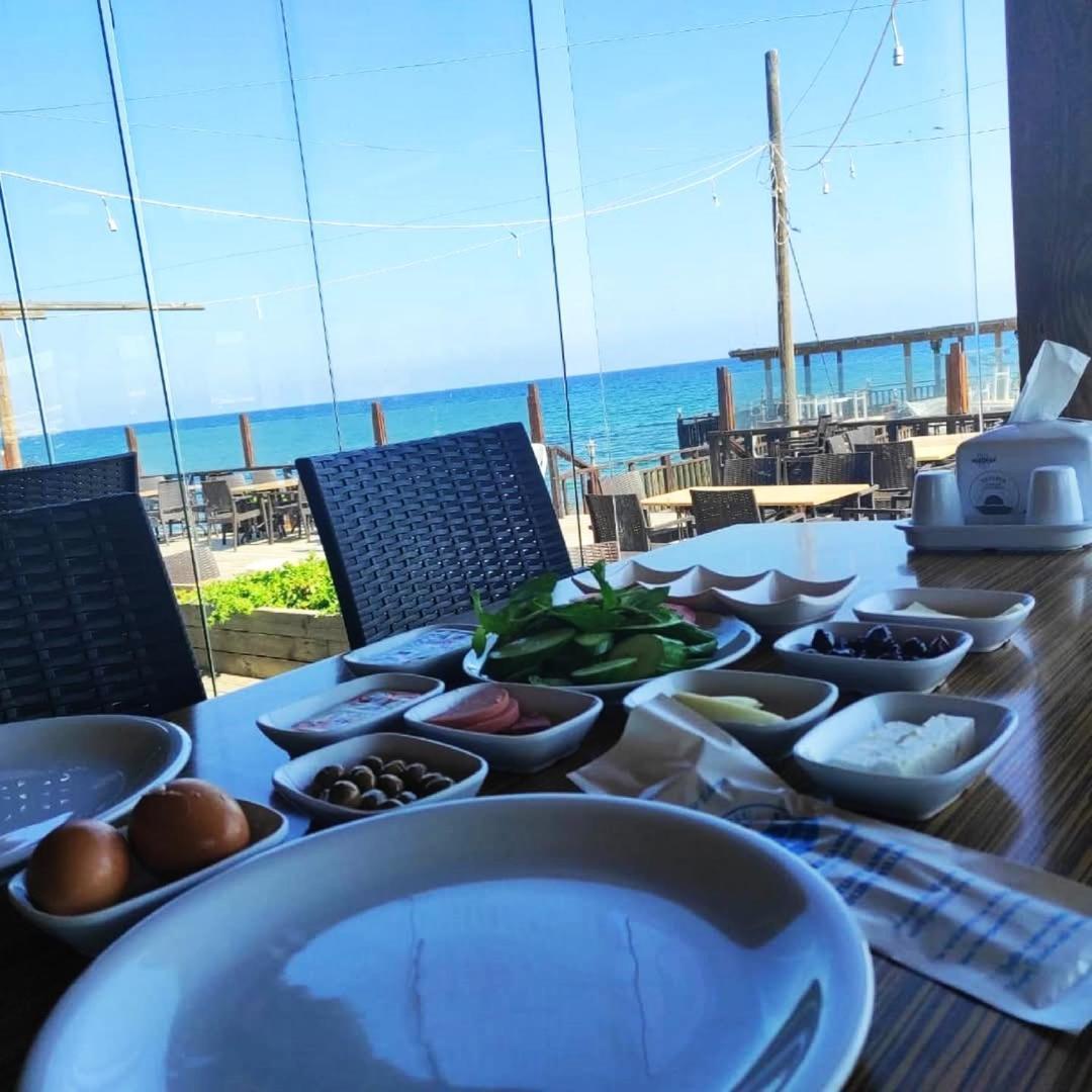 Zambak Holiday Village & Restaurant Superb Seafront Location ! Agios Georgios  Dış mekan fotoğraf
